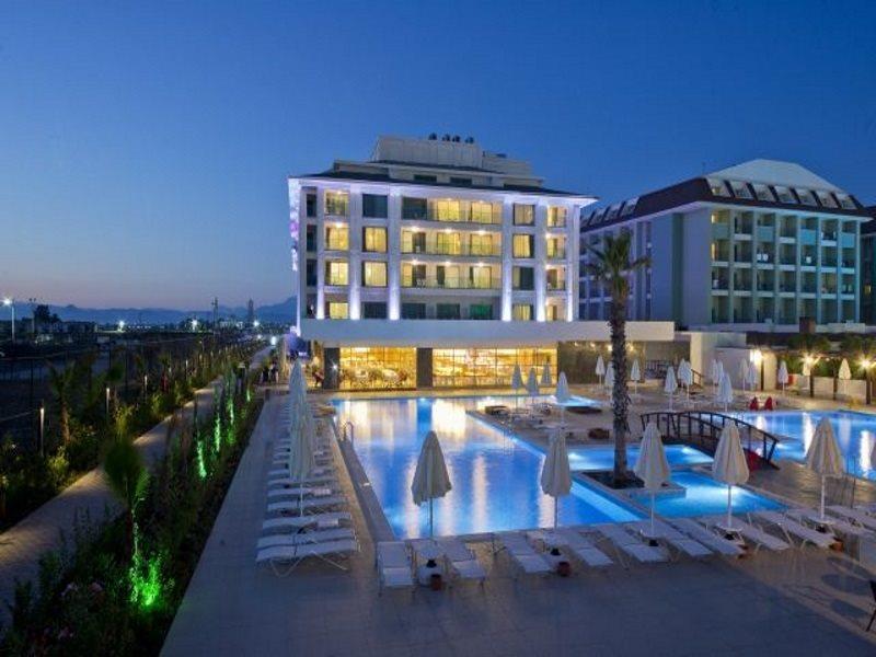 Hotel Tui Day And Night Connected Club Life Belek Exterior foto